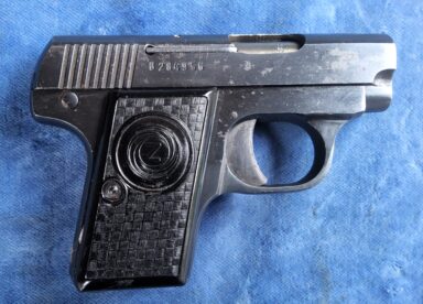 CZ model zakpistool 6,35 mm (onklaar)