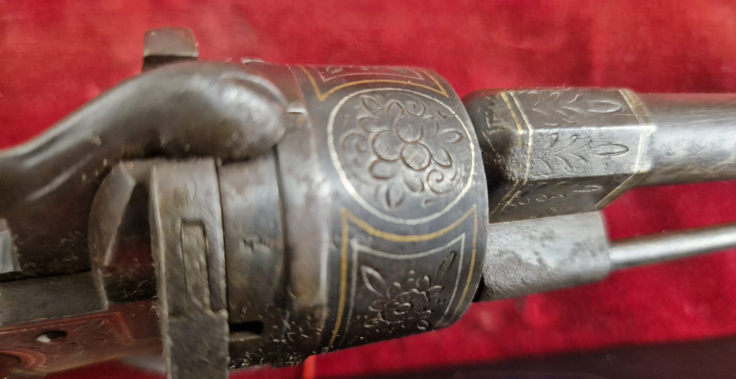 Penvuur revolver 9mm goud ingelegd (vergunningsvrij) - Afbeelding 5