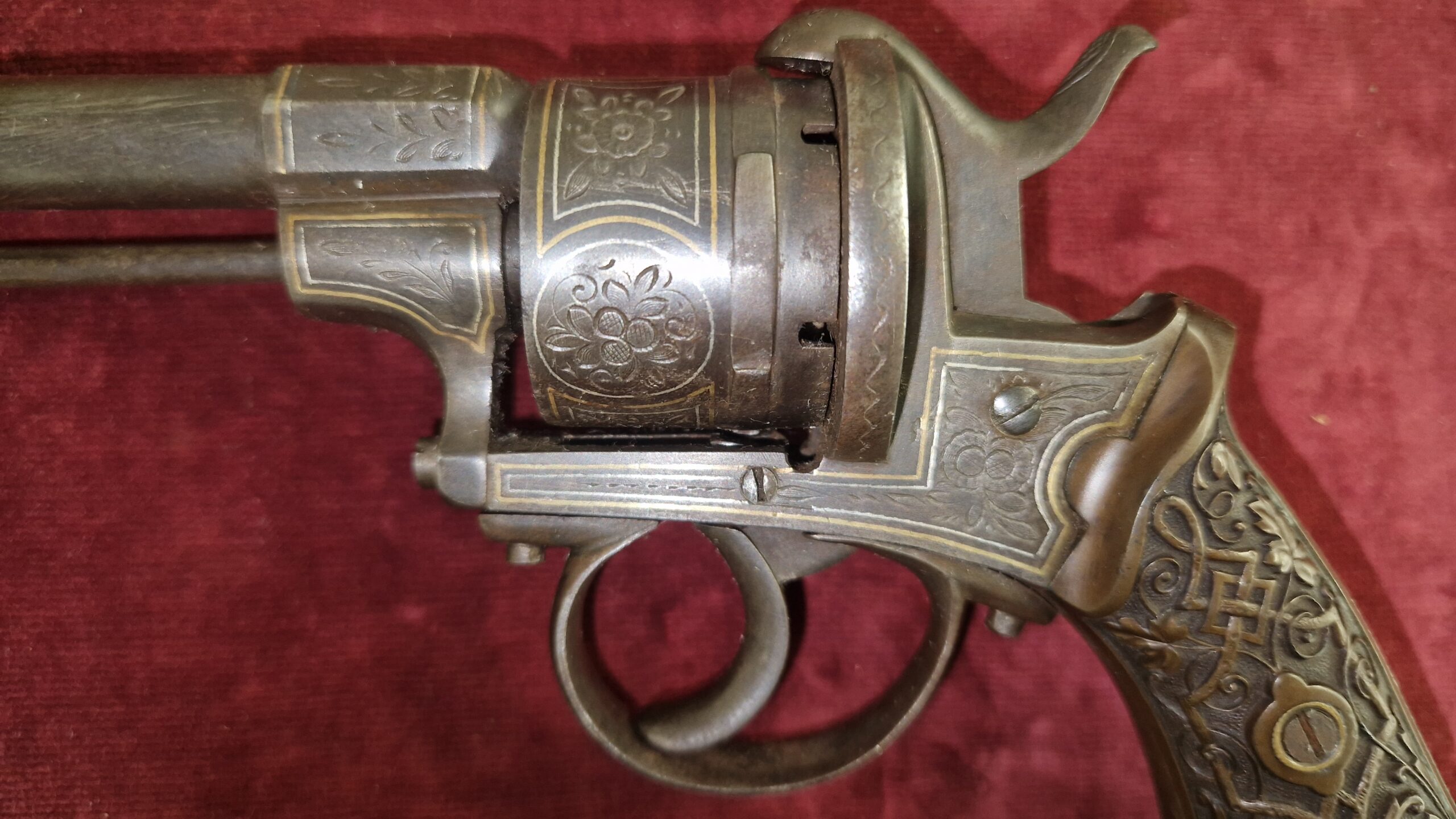 Penvuur revolver 9mm goud ingelegd (vergunningsvrij) - Afbeelding 9