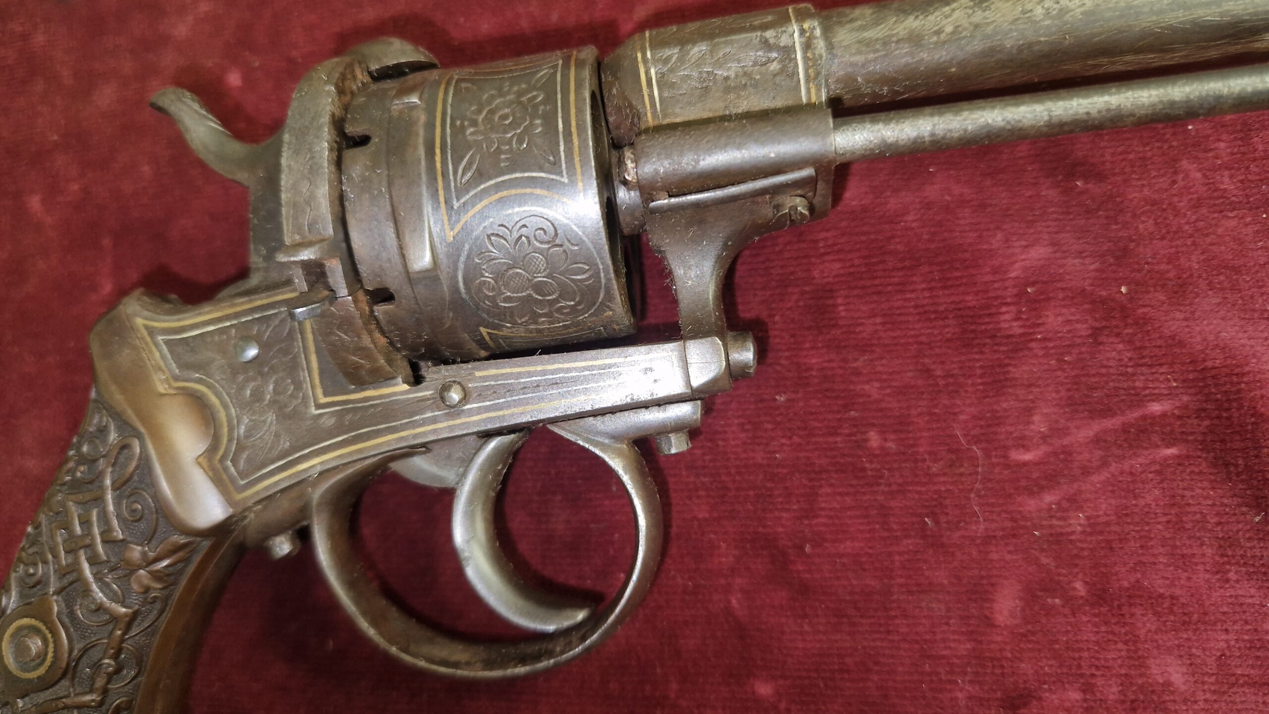 Penvuur revolver 9mm goud ingelegd (vergunningsvrij) - Afbeelding 12
