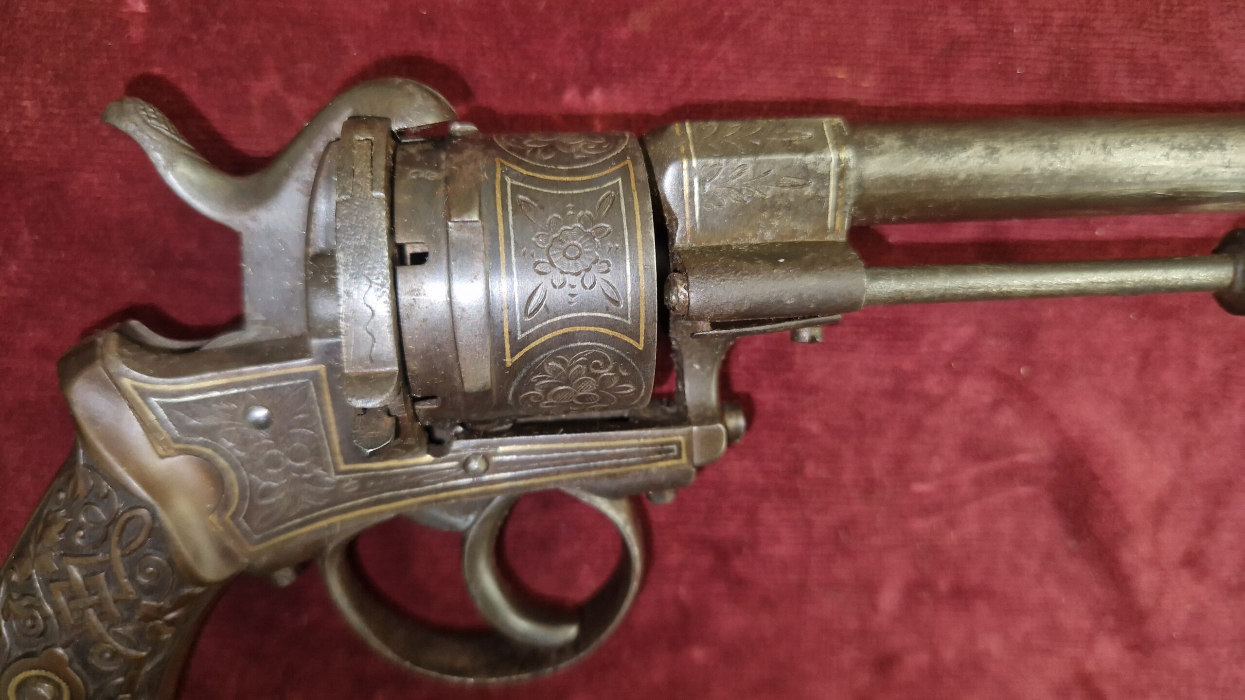 Penvuur revolver 9mm goud ingelegd (vergunningsvrij) - Afbeelding 13