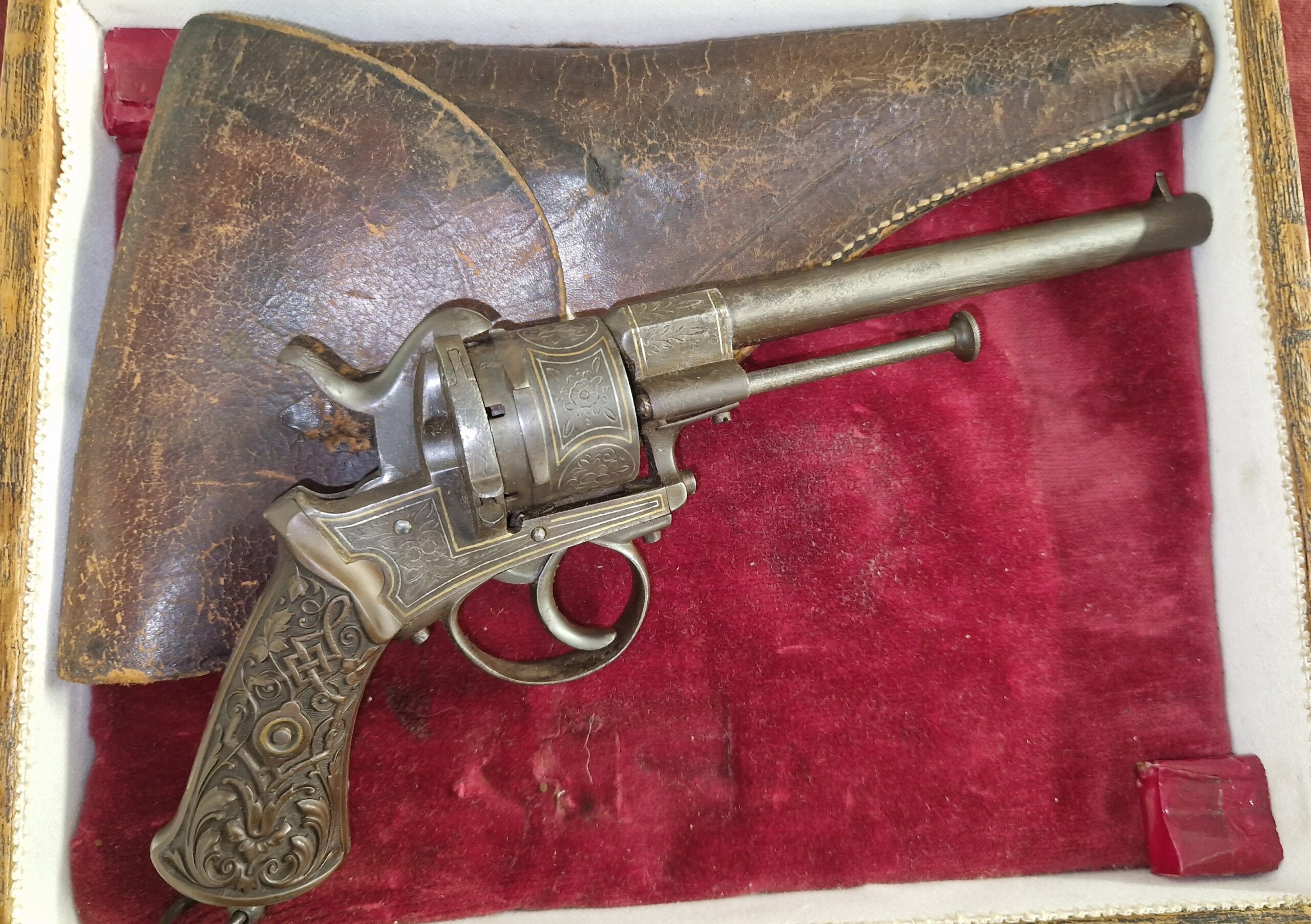 Penvuur revolver 9mm goud ingelegd (vergunningsvrij) - Afbeelding 24
