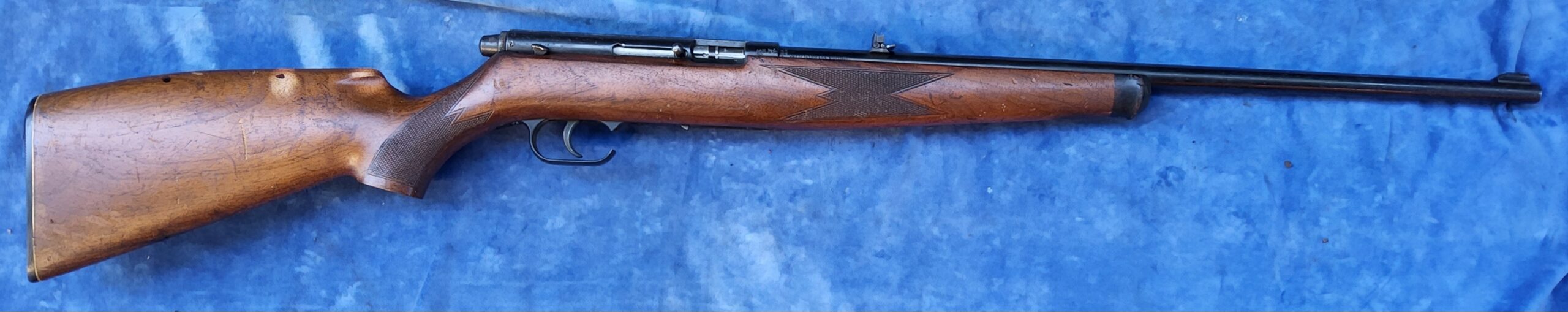 Kriko .22 LR geweer (onklaar) - Afbeelding 2