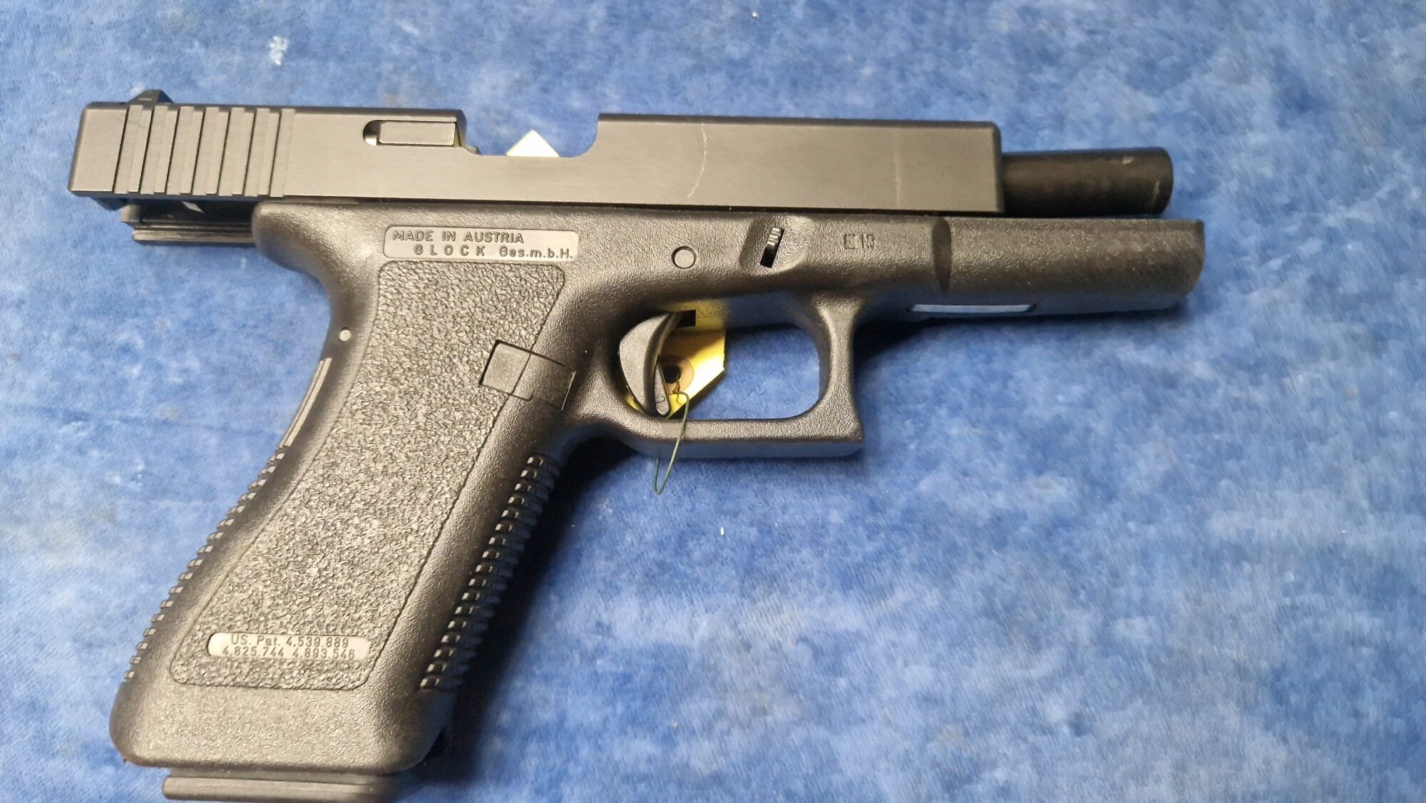 Glock 17 Gen2 Nederlands overheid 9x19mm - Afbeelding 8