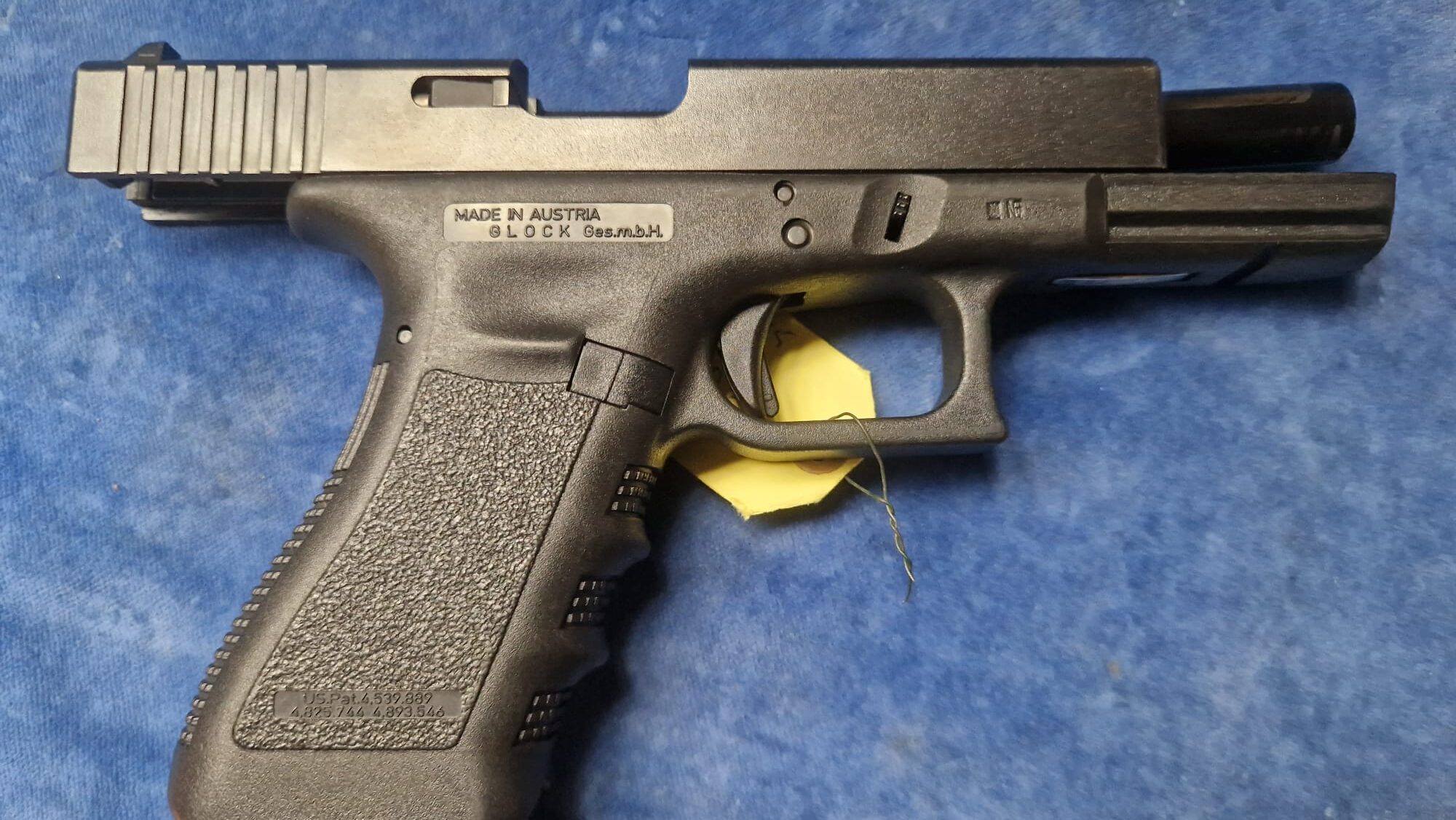 Glock 17 Gen3 Nederlands overheid 9x19mm - Afbeelding 7