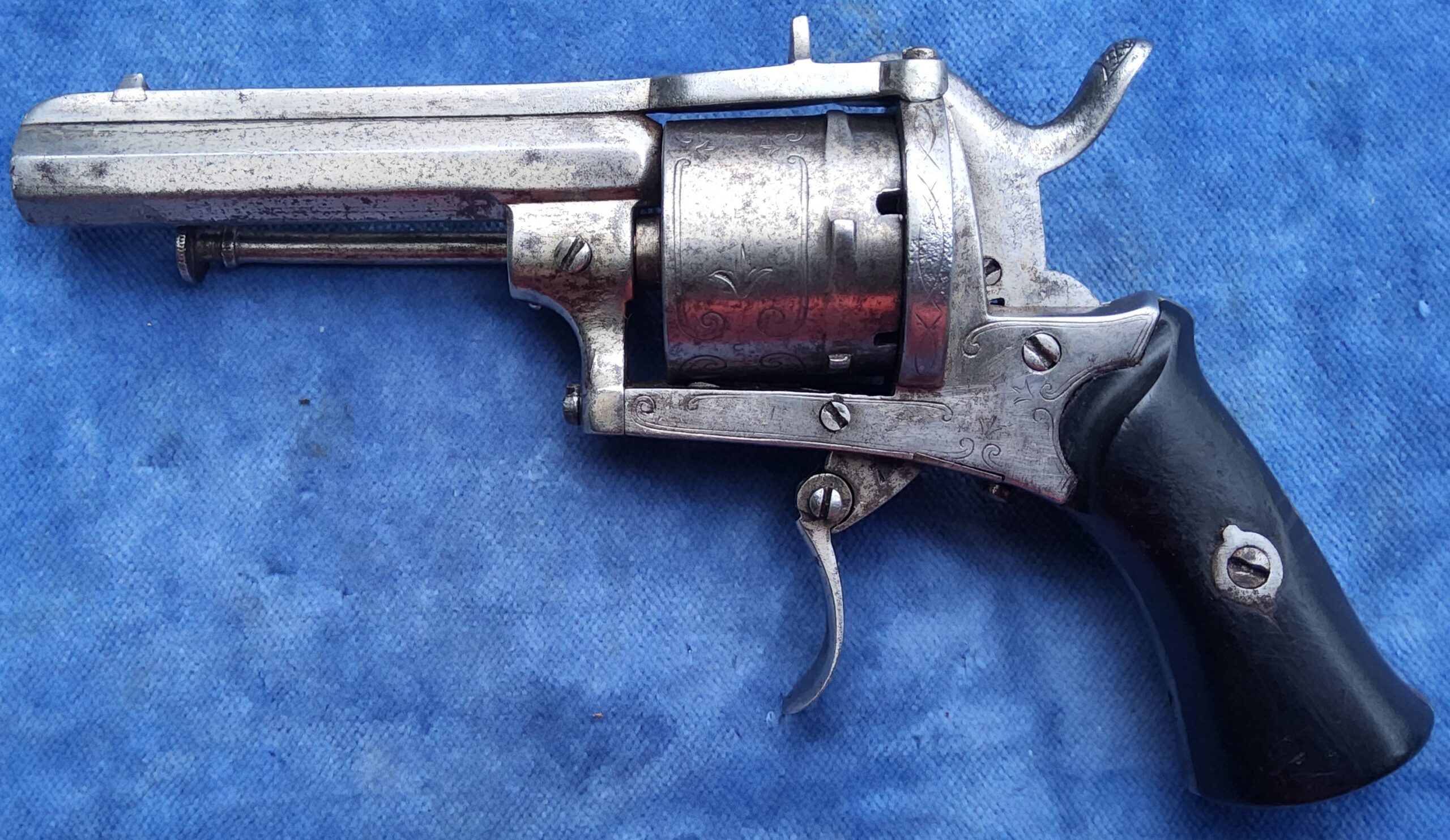 Penvuurrevolver 8 mm met gesloten frame (vergunningsvrij) - Afbeelding 3