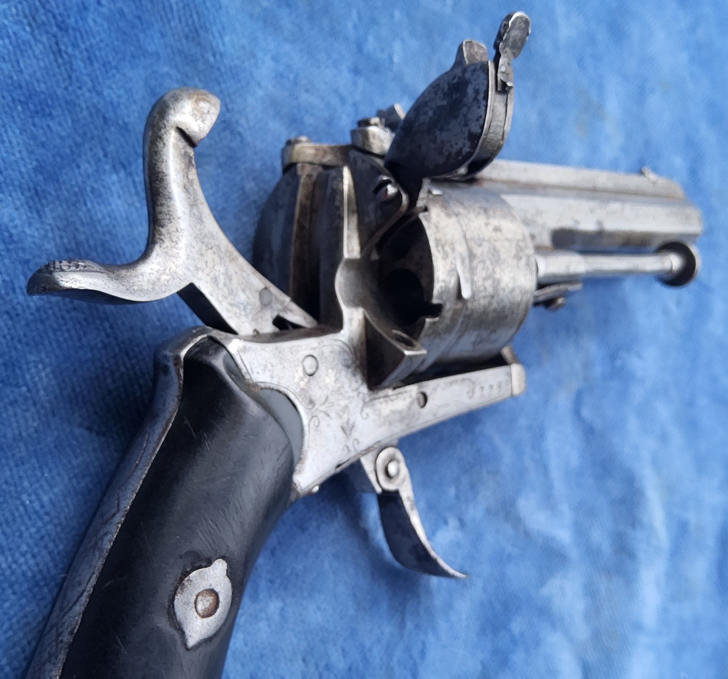 Penvuurrevolver 8 mm met gesloten frame (vergunningsvrij) - Afbeelding 6