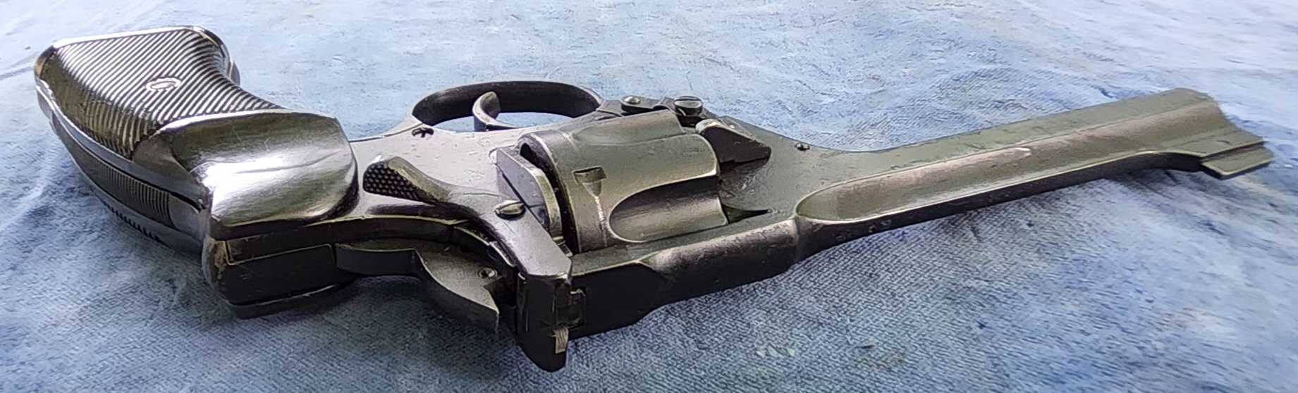 Albion Tanker revolver (onklaar) - Afbeelding 4