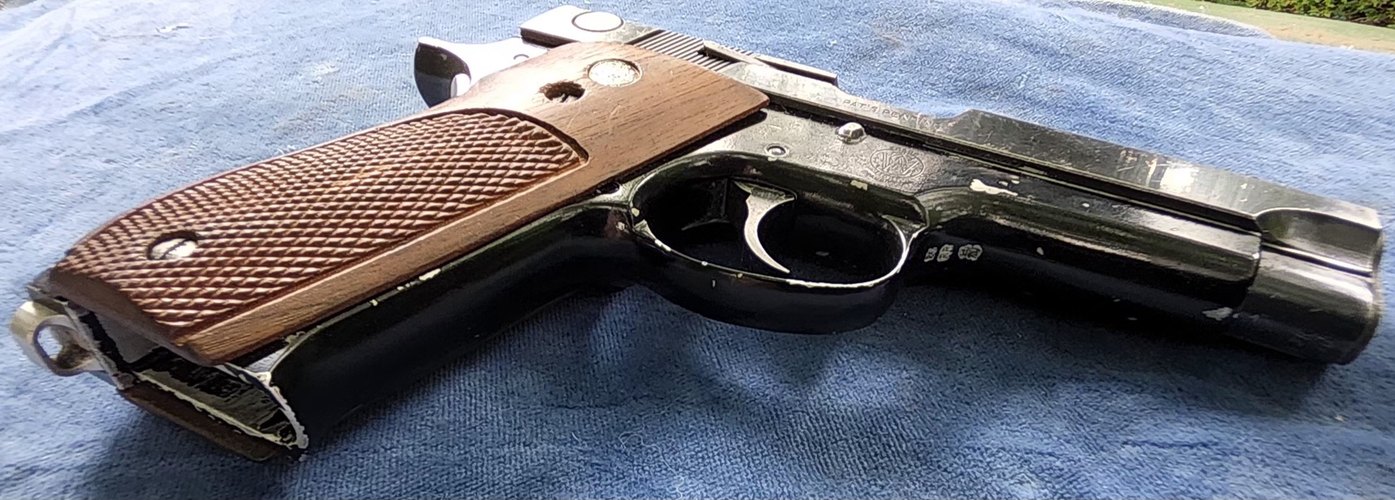 Smith & Wesson model 39-2 (onklaar)