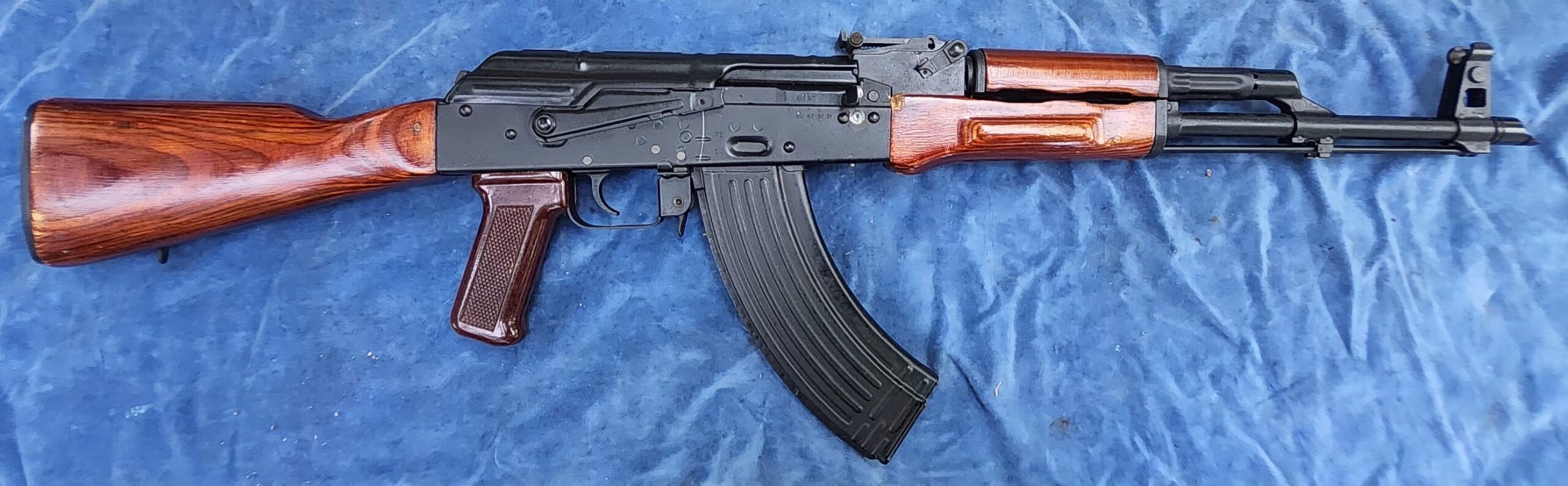 Russische AKM47 (onklaar) - Afbeelding 2