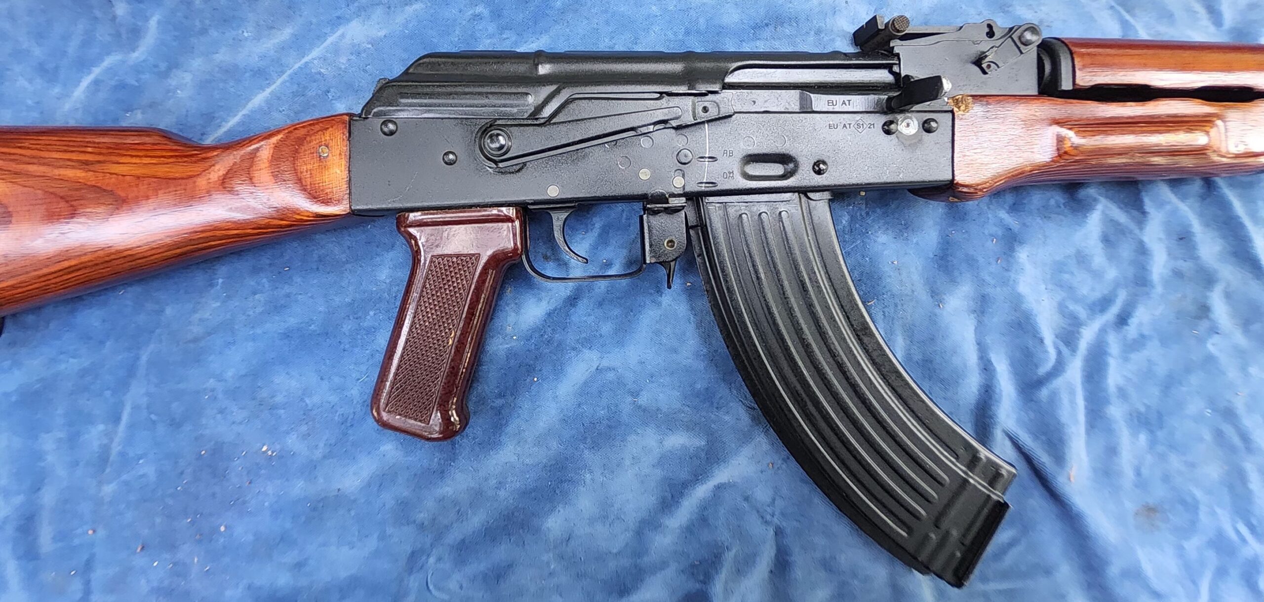 Russische AKM47 (onklaar)
