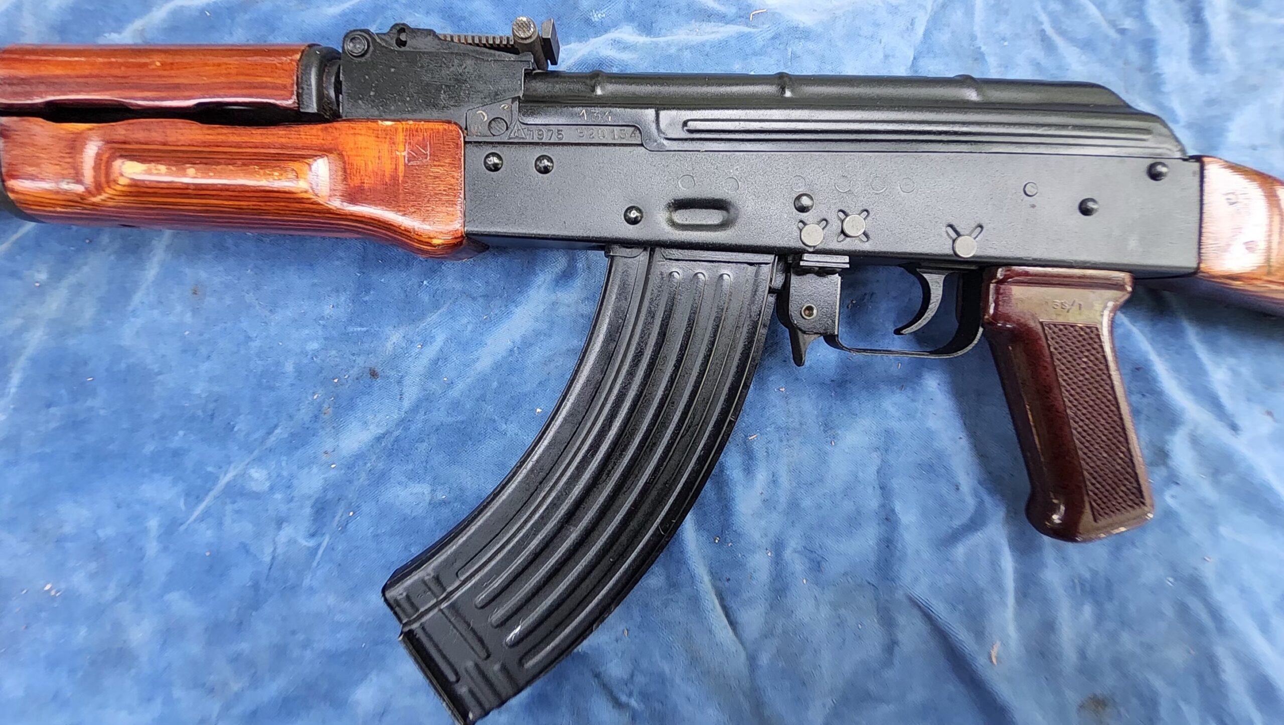 Russische AKM47 (onklaar) - Afbeelding 9