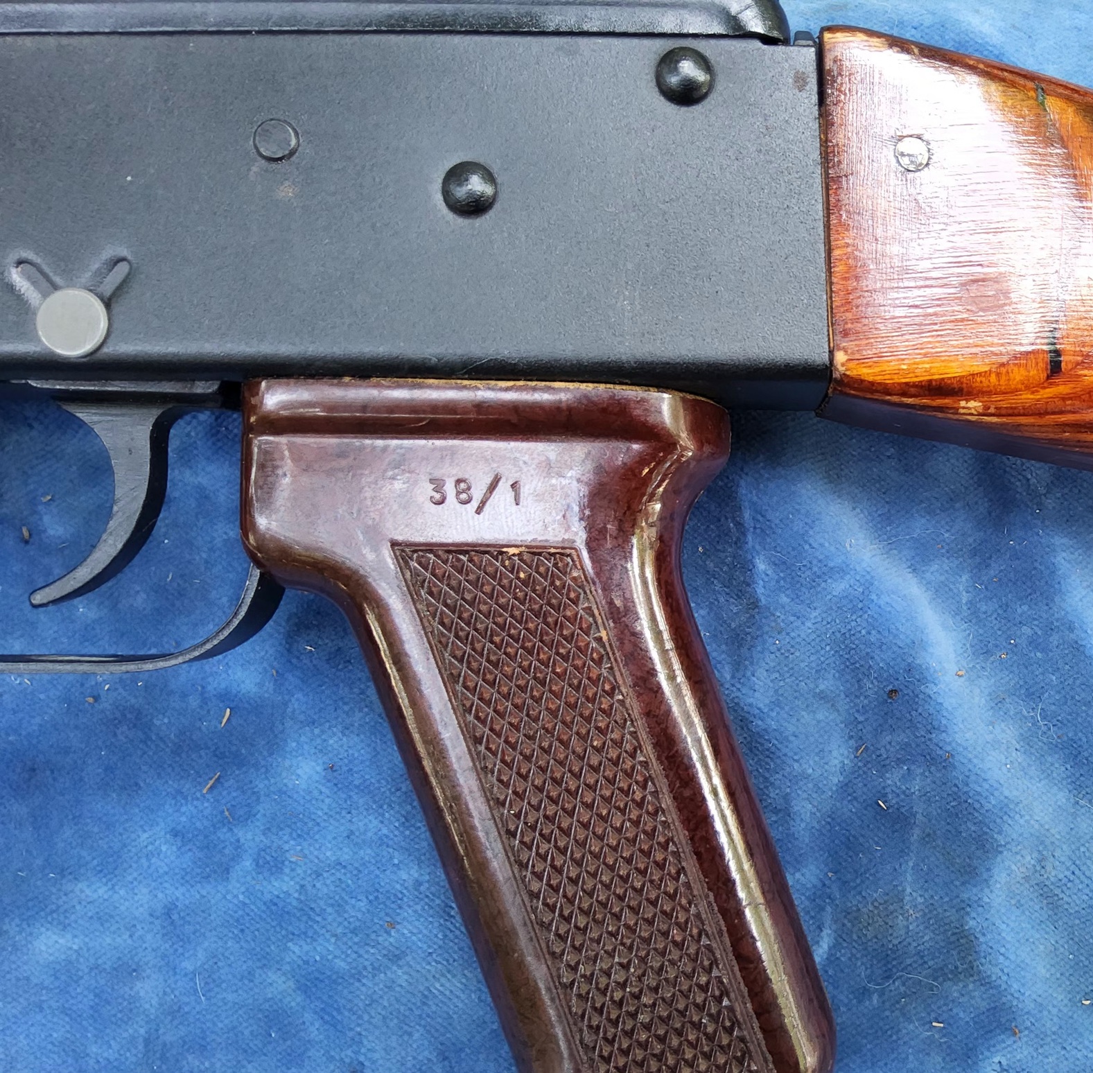 Russische AKM47 (onklaar) - Afbeelding 11