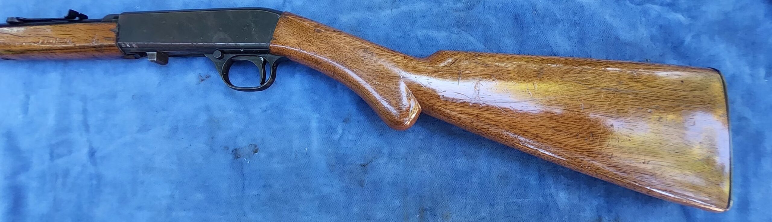 Browning SA .22 LR (onklaar) (kopie) - Afbeelding 3