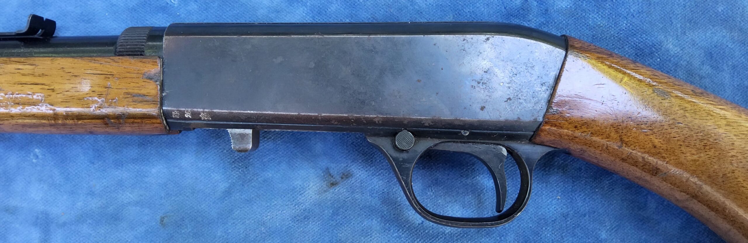 Browning SA .22 LR (onklaar) (kopie) - Afbeelding 4