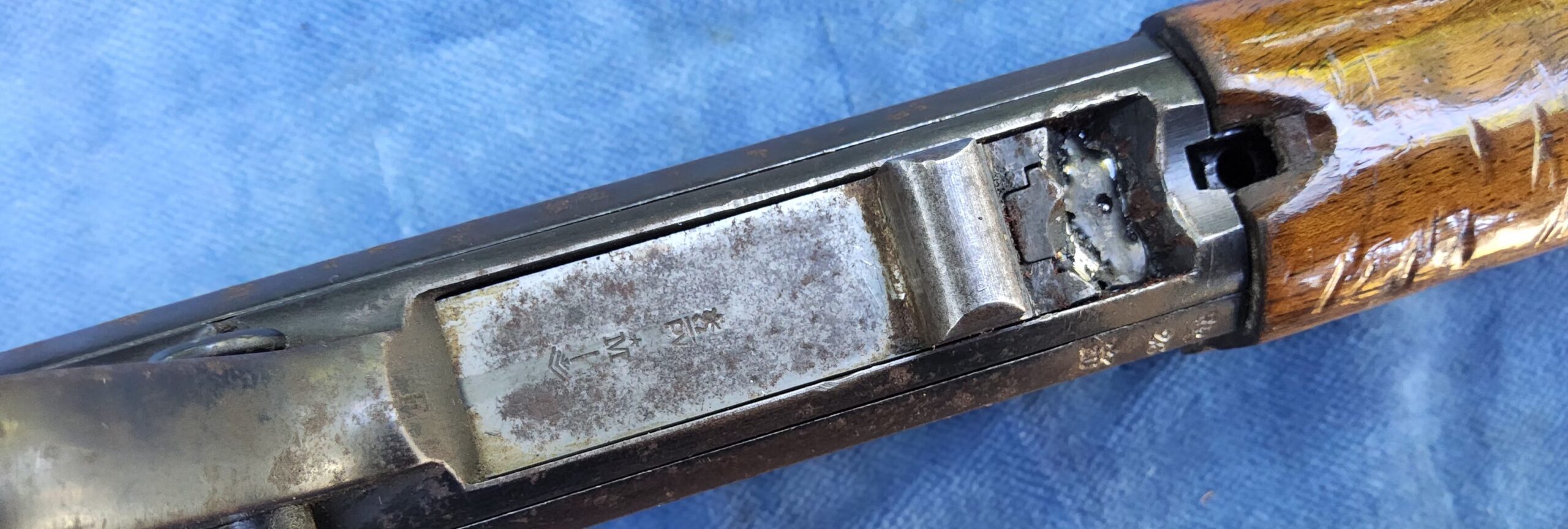 Browning SA .22 LR (onklaar) (kopie) - Afbeelding 9